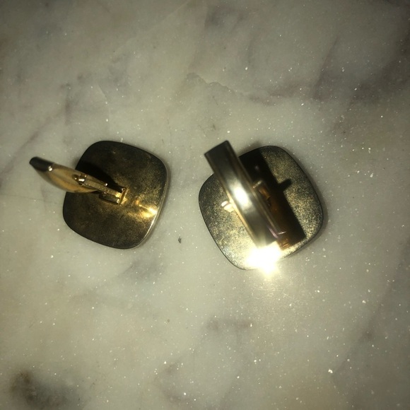 VTG Mother of Pearl Square Gold Tone Large Cufflinks - Picture 5 of 6